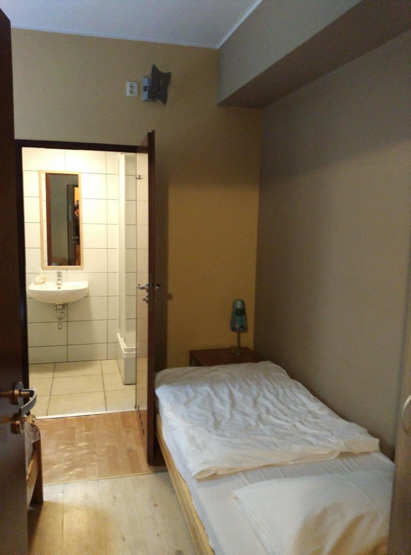 Frolic Goats Hostel Poznań Eksteriør bilde